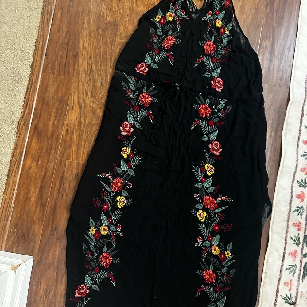 Floral Embroidered Black Maxi Dress